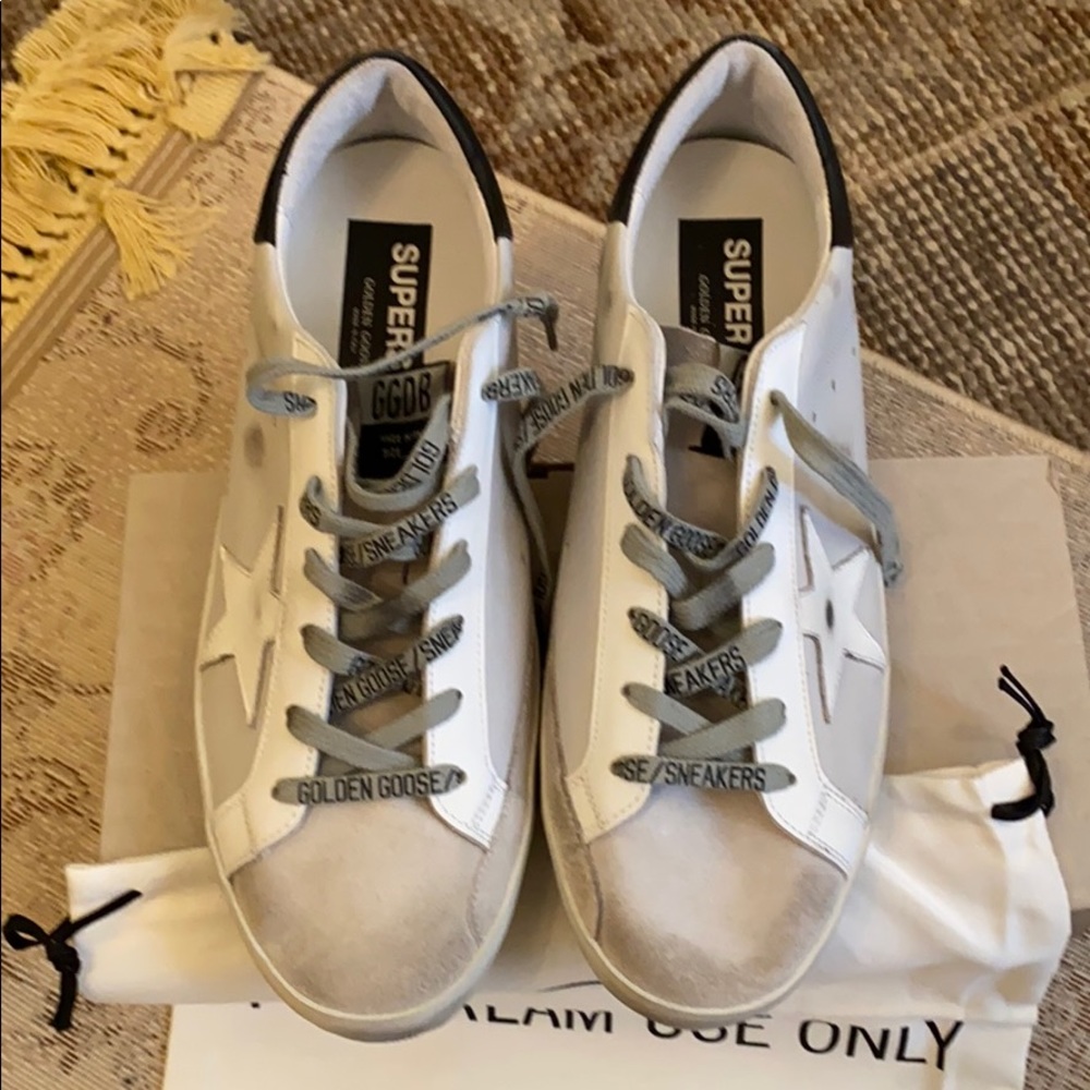 GOLDEN GOOSE Deluxe IceLight grey/white Superstar